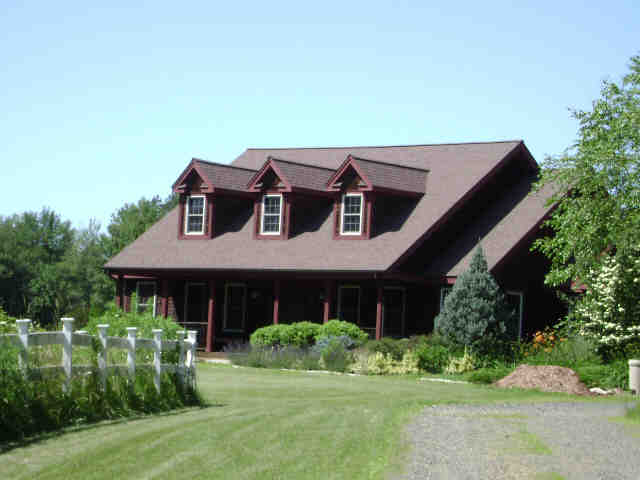 Building photograph for 240 ARCH BRIDGE RD